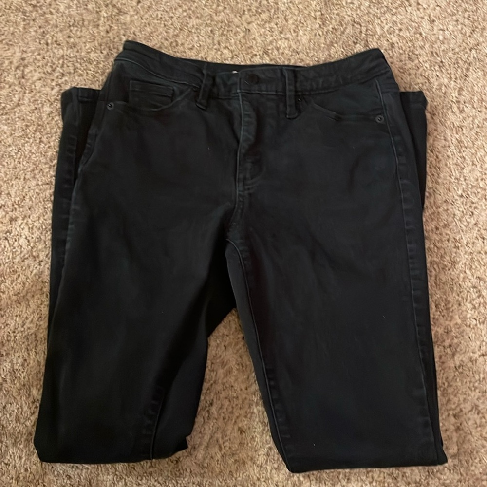 Black high rise skinny jeans